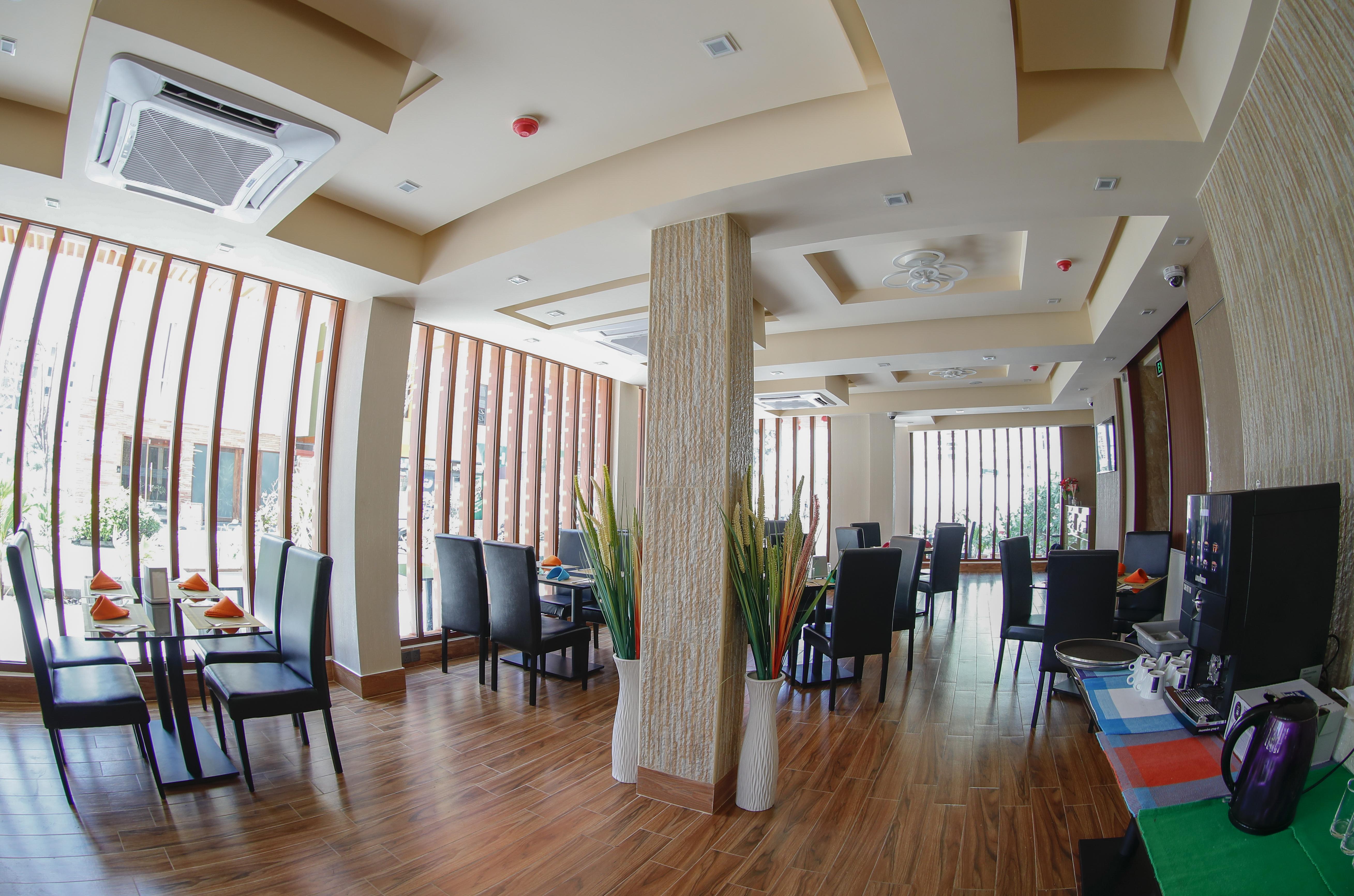 Three Inn Hulhumalé Extérieur photo