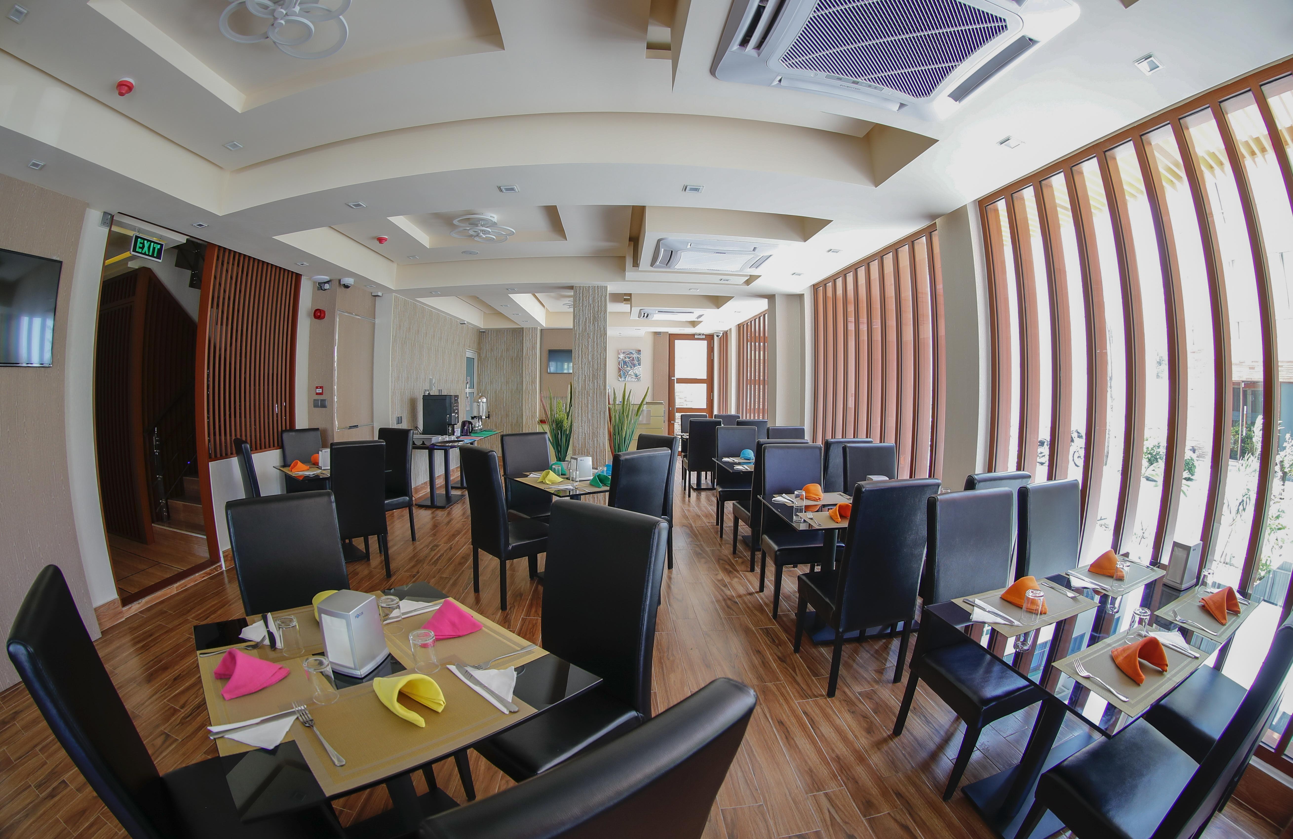 Three Inn Hulhumalé Extérieur photo