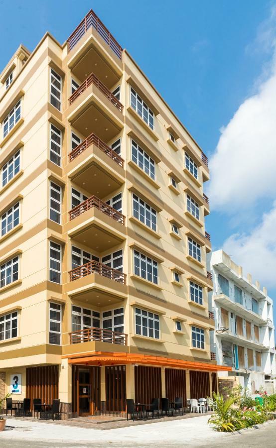 Three Inn Hulhumalé Extérieur photo